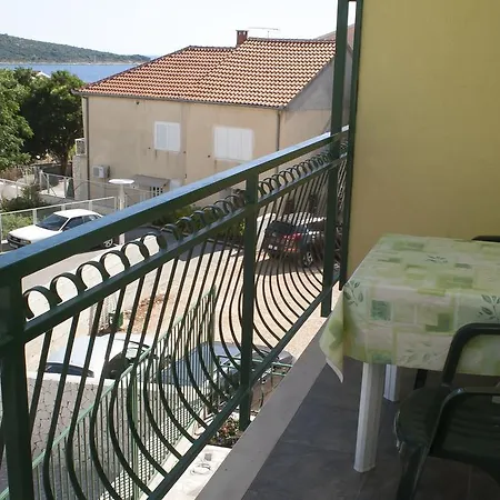 Jadrijevic Brne شقة Primošten