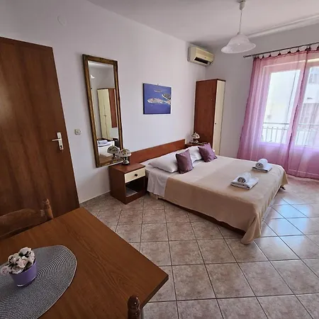 Jadrijevic Brne * プリモシュテン