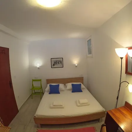 Jadrijevic Brne プリモシュテン