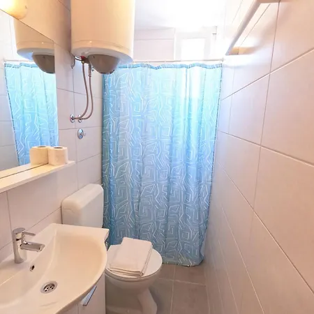 Jadrijevic Brne アパート