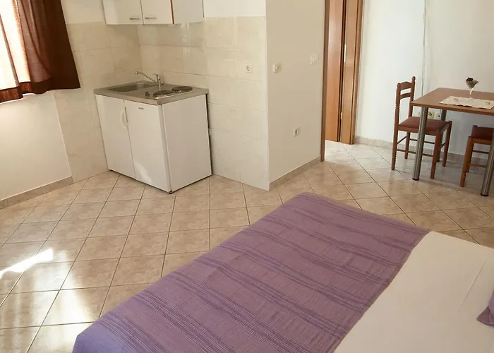 Jadrijevic Brne * Primošten